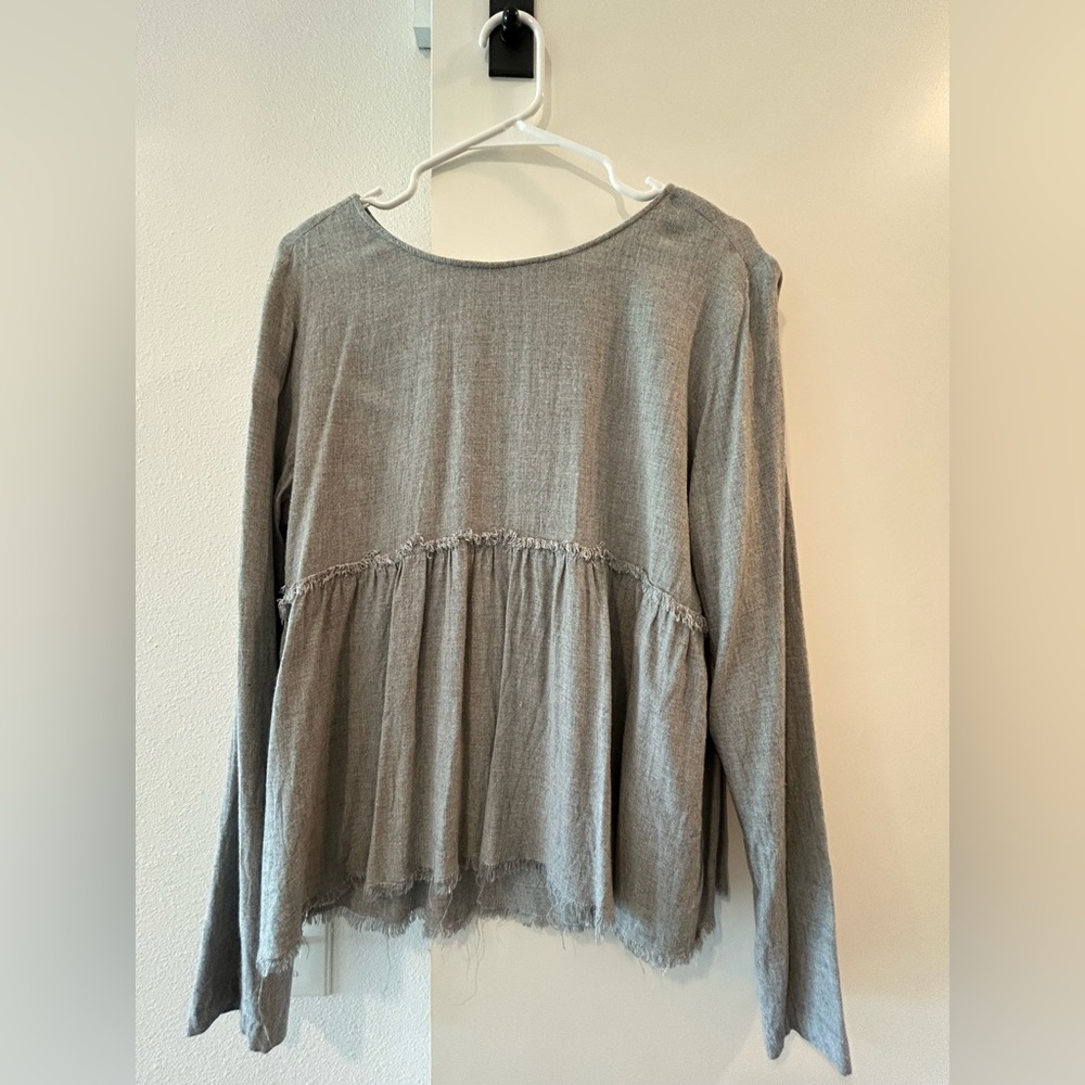 Cloth & Stone Gray Blouse Size L
